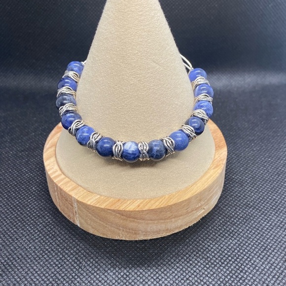 💙ALEX AND ANI💙Sodalite Beaded Bangle in Rafaelian Silver/Like New - Picture 2 of 6